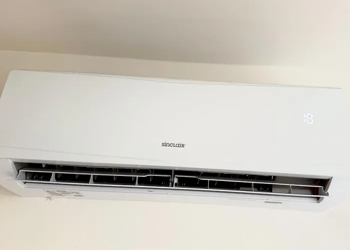 Calm And Modern Flat With Free Parking 10mins On Bus To Centre 1min Walk To Bus Stop Appartamento Košice